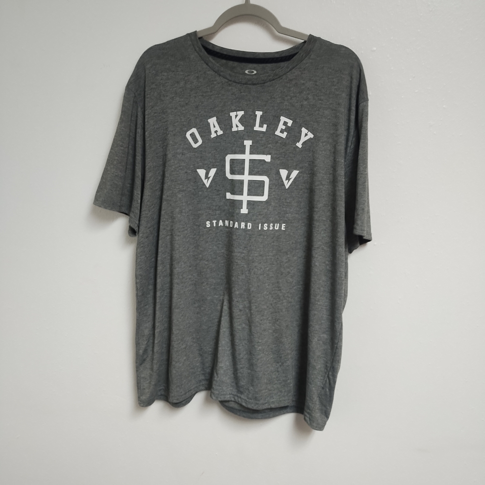 Oakley Gray Men's T-Shirt